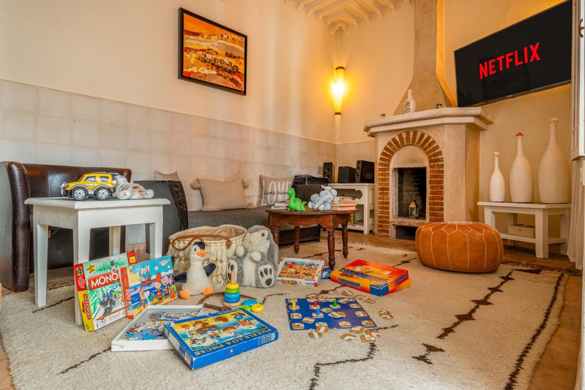 מרקש Riad Awinati Location Privatisee ,Piscine Chauffee , Beau Rooftop מראה חיצוני תמונה