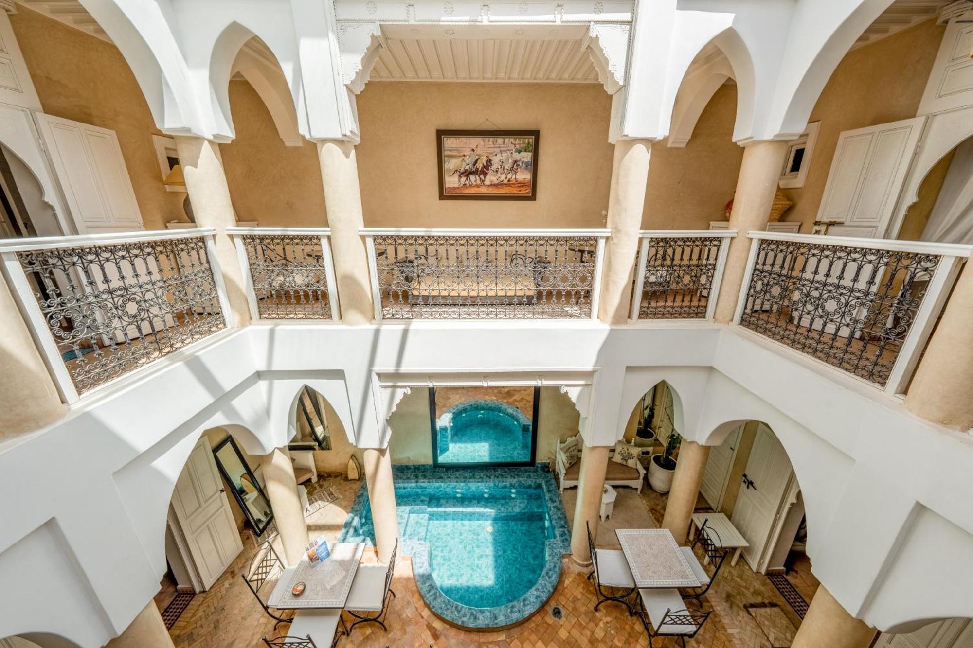 מרקש Riad Awinati Location Privatisee ,Piscine Chauffee , Beau Rooftop מראה חיצוני תמונה