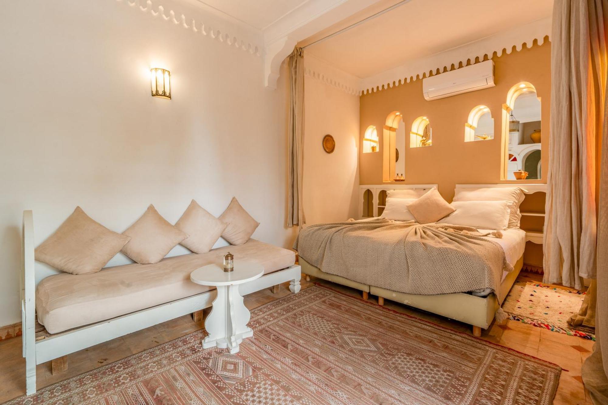 מרקש Riad Awinati Location Privatisee ,Piscine Chauffee , Beau Rooftop מראה חיצוני תמונה